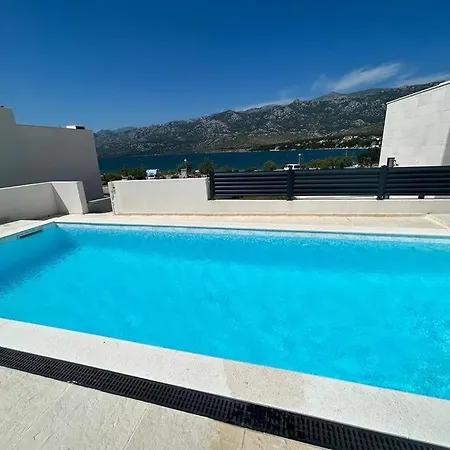 Villa Christian Luxusvilla Direkt Am Meer Rovanjska Exterior photo