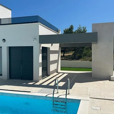 Villa Christian Luxusvilla Direkt Am Meer Rovanjska Exterior photo