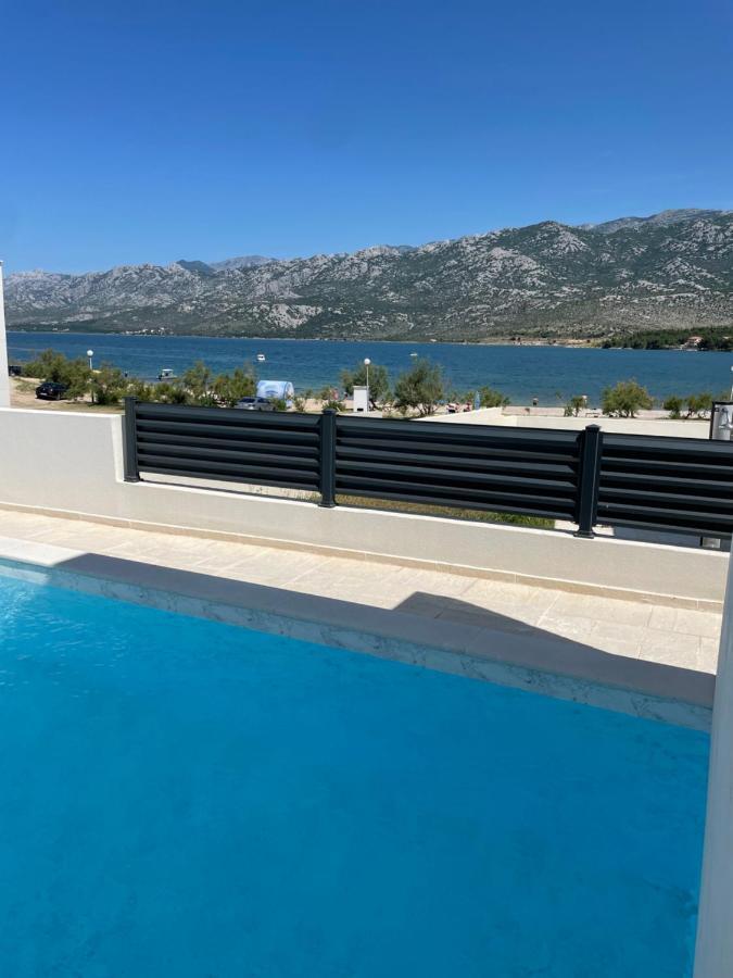 Christian Direkt Am Villa
